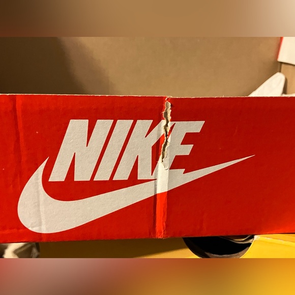 Nike Dunk Low Retro PRM Mica Green NEW Shoes Dunks Sneakers DV7212-300 - Picture 9 of 9